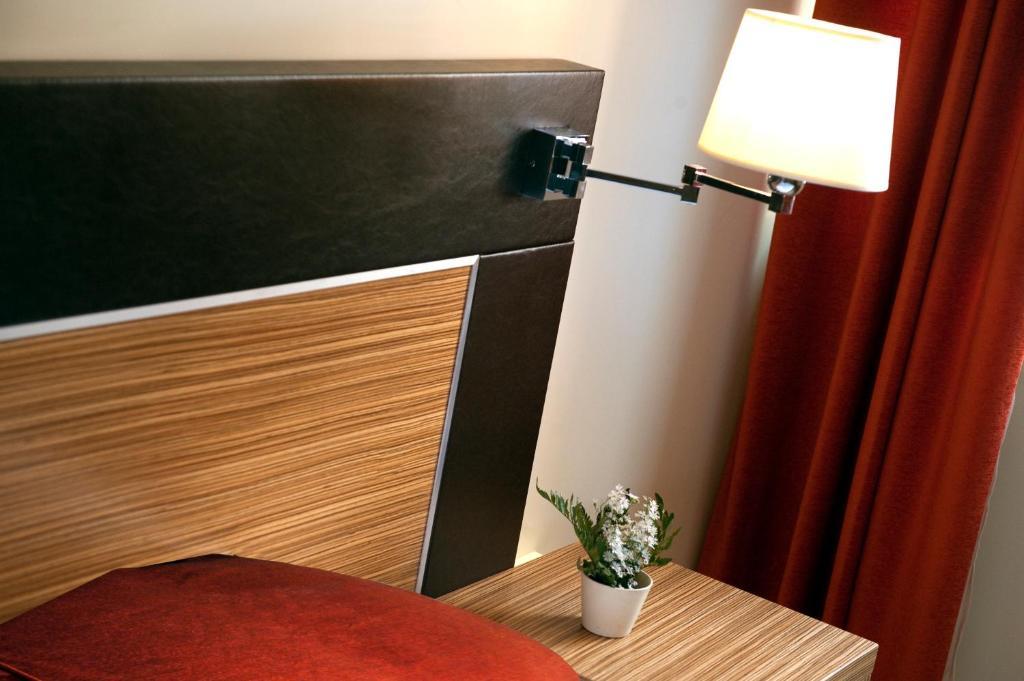 Adriana Hotel 4*