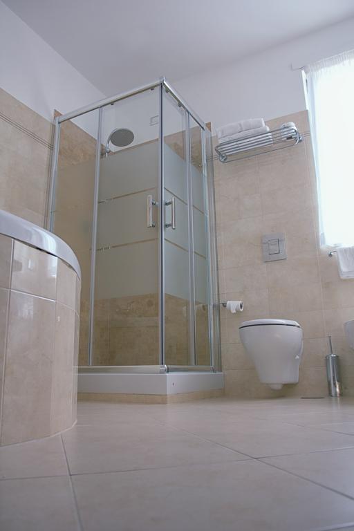 Hotel Adriana 4*